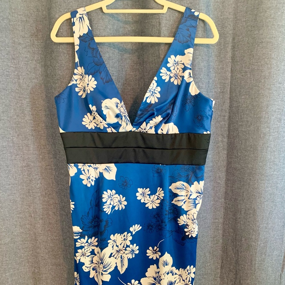 Gorgeous Donna Ricco cocktail dress. Worn only 1x!